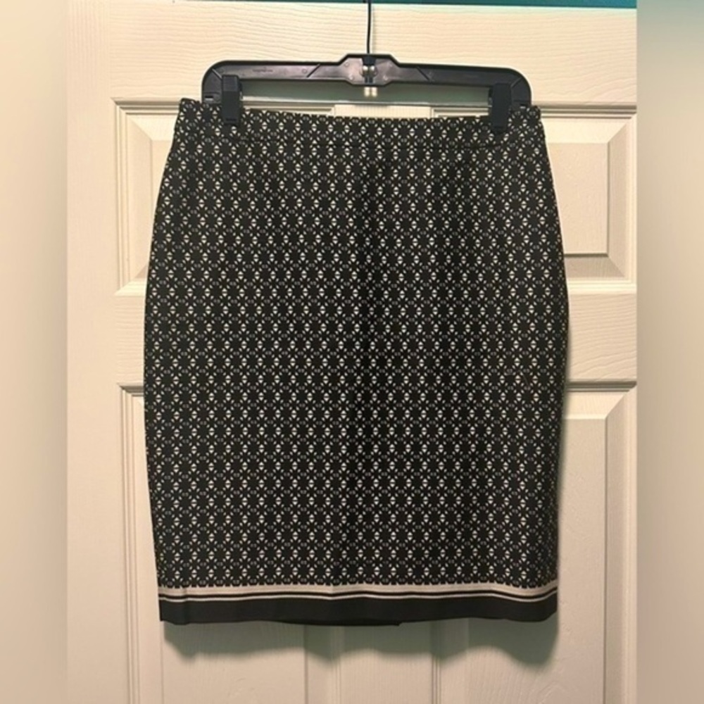 The Limited pencil skirt